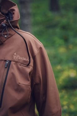 Pinewood Wilda Stretch Shell (softshell) Dames Jas Marron Rose (597 -Sport Verkoop 07cef9195511594930e94a6256afed5cd08b11c2
