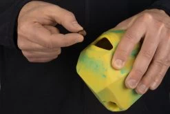 Ruffwear Gnawt-a-Rock Lichen Green (neon Geel) 8 Ruffwear Gnawt-a-Rock Lichen Green (neon Geel) -Sport Verkoop 284e0107d6ce6ebd6cb77b1c82b1206eb5ed34a5