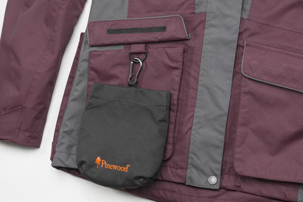 Pinewood Hondensport Trainings Jas Dames Zwart (407) 2.0 10 Pinewood Hondensport Trainings Jas Dames Zwart (407) 2.0 - Afbeelding 8