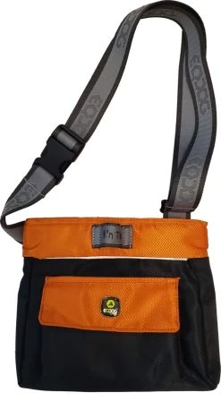 EQ Dog Click'n Treat Bag 2.0 Beloningstasje -Sport Verkoop 41782f543cfc796823e9ba33fa856ff7820f2379
