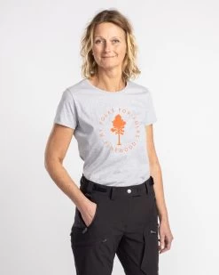 Pinewood Tree T-Shirt Dames Licht Grijs Melange (454) -Sport Verkoop 46d65b77ab81ab41f45bc3fa23531a76f87a56d1
