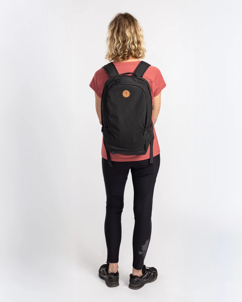 Pinewood Day Pack Rugzak 22L Zwart (400) 9 Pinewood Day Pack Rugzak 22L Zwart (400) - Afbeelding 7