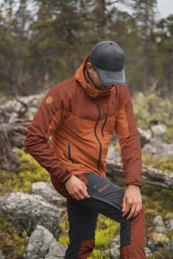 Pinewood Finnveden Hybrid Heren Jas Terracotta (524) -Sport Verkoop 7d6f5ca144020e5be05830fa367df99f9a89ebf4