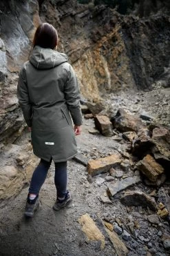 Owney Ilu Coat Winter Parka Dames Khaki -Sport Verkoop 849cee6b92b0a82b0cf2ef0defaf0c9d74f8db72