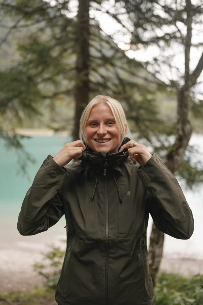 Pinewood Abisko/Telluz 3L Dames Jas Mosgroen (135) 5 Pinewood Abisko/Telluz 3L Dames Jas Mosgroen (135) - Afbeelding 3