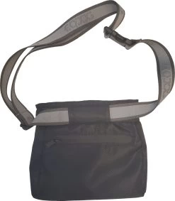 EQ Dog Click'n Treat Bag 2.0 Beloningstasje -Sport Verkoop e1393daf3950af4db6f4c33dff60708c78f698bf