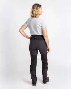 Pinewood Tree T-Shirt Dames Licht Grijs Melange (454) -Sport Verkoop e1e1c75d1901a0ac3d433f1856d3d581e70f556d