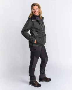 Pinewood Hondensport Trainings Jas Dames Zwart (407) 2.0 14 Pinewood Hondensport Trainings Jas Dames Zwart (407) 2.0 -Sport Verkoop fcd7332f1dacb4faab5a65c074bade0bc8109182